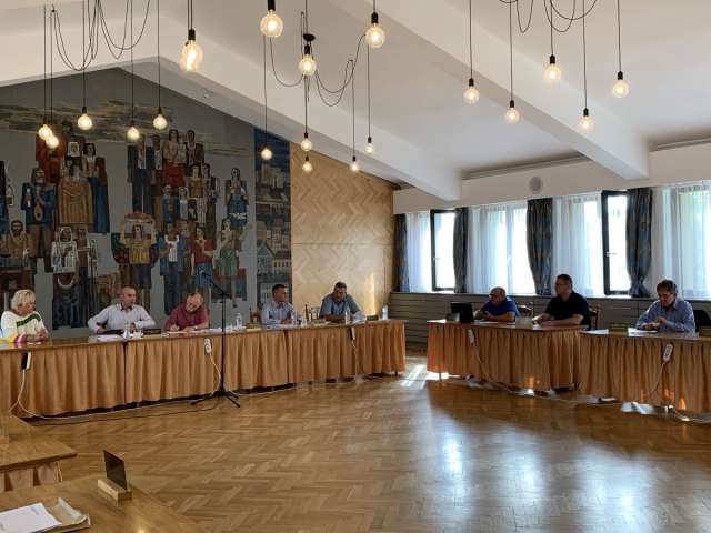 Rendkívüli ülést tartott a sárvári képviselő-testület