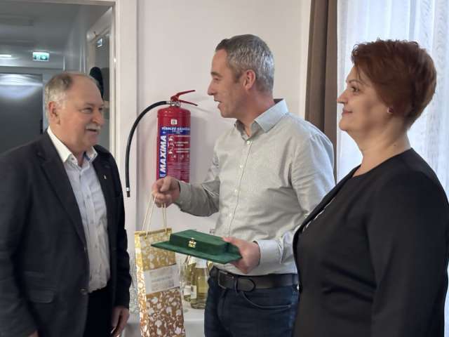 Szociális munkásokat ünnepeltek a gondozási hivatalban