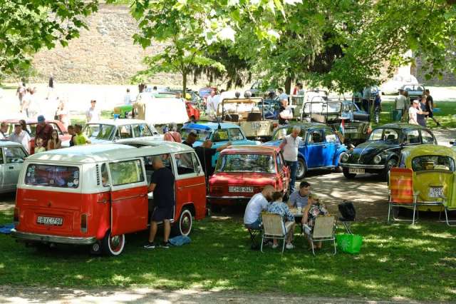 8. Sárvári Veterán Piknik