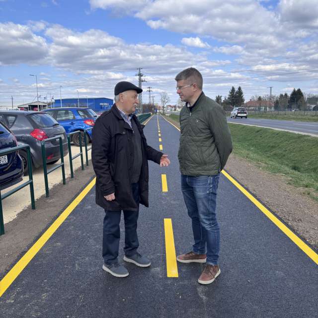 Elkészült a Flex előtti kerékpárút