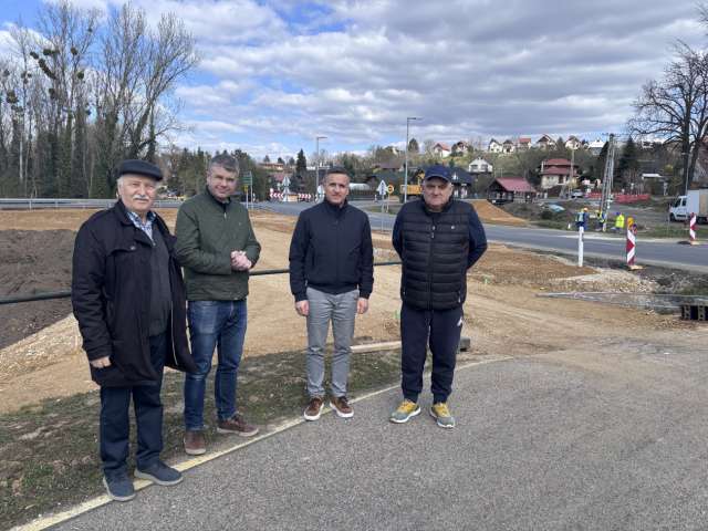 Ütemterv szerint halad a hegyközségi körfogalom építése