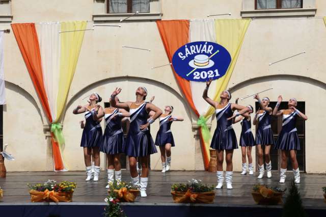 Mazsorettfesztivállal indult Sárváron a nyári rendezvényszezon