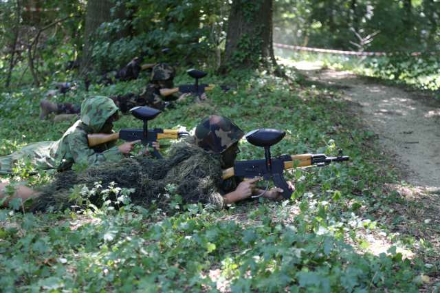 Honvédelmi táborokat tartottak Sárváron