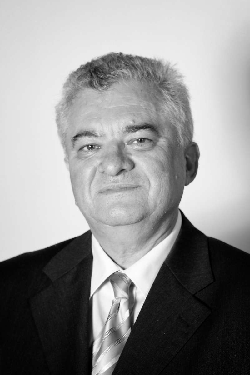 Elhunyt Dr. Szabó Gyula