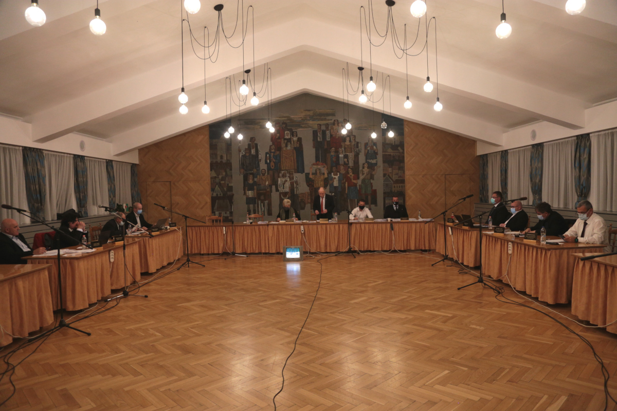 November végén is ülésezett a sárvári testület