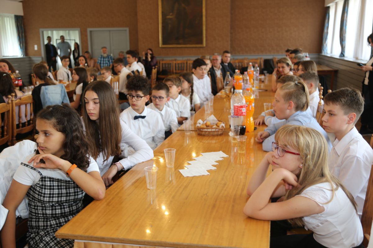 Jó tanulókat köszöntött a sárvári önkormányzat