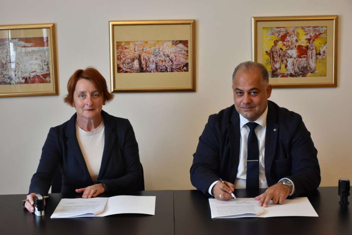 Együttműködési megállapodás a katasztrófavédelem és a sárvári média között