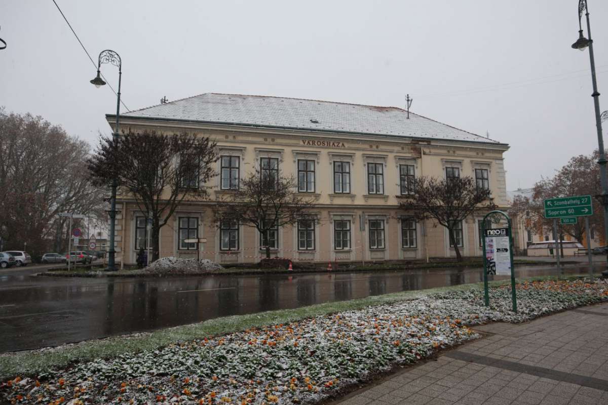 Igazgatási szünet a sárvári önkormányzati hivatalban