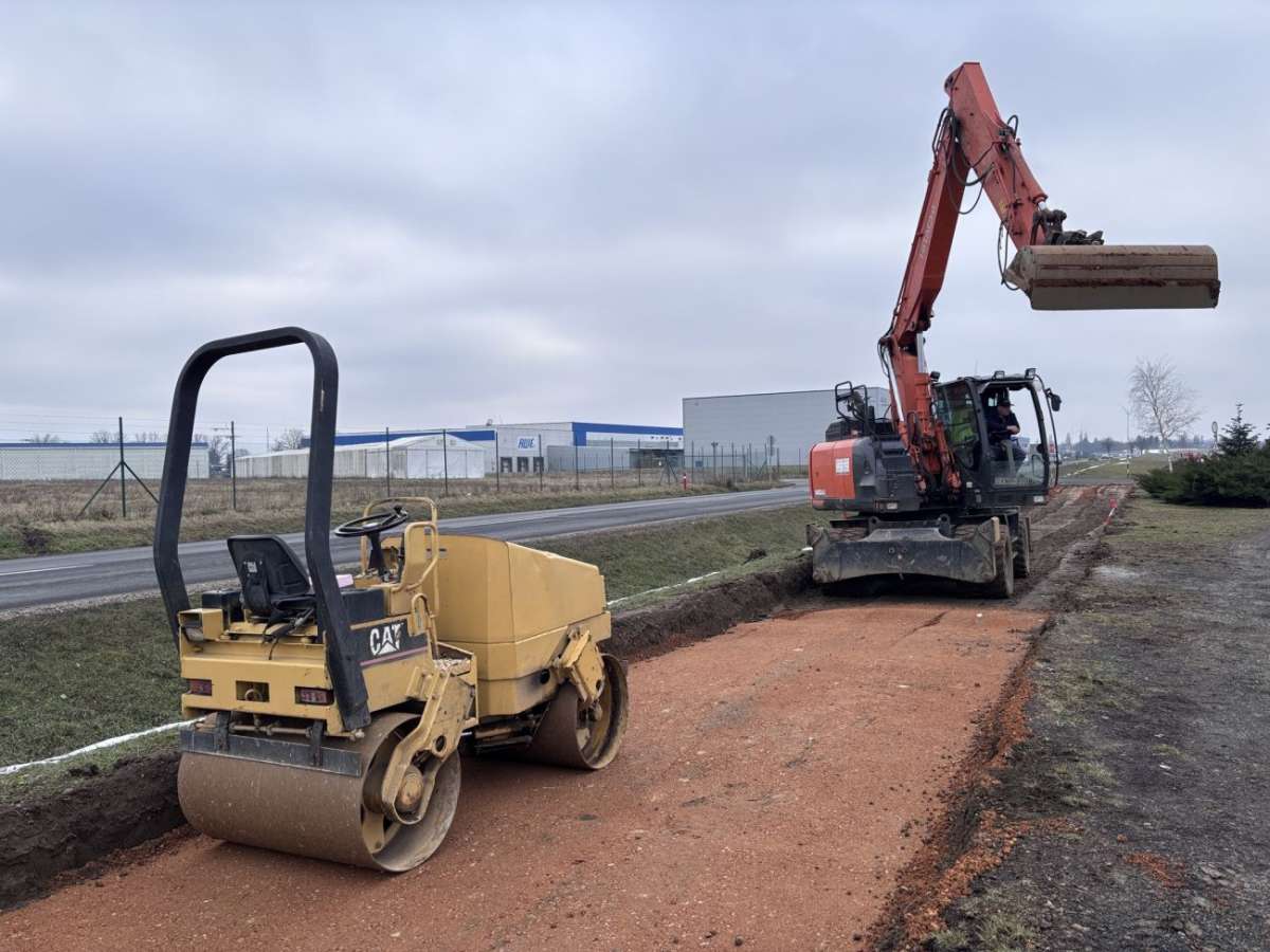 ElkezdÅ‘dött az ikervári kerékpárút épÃtése