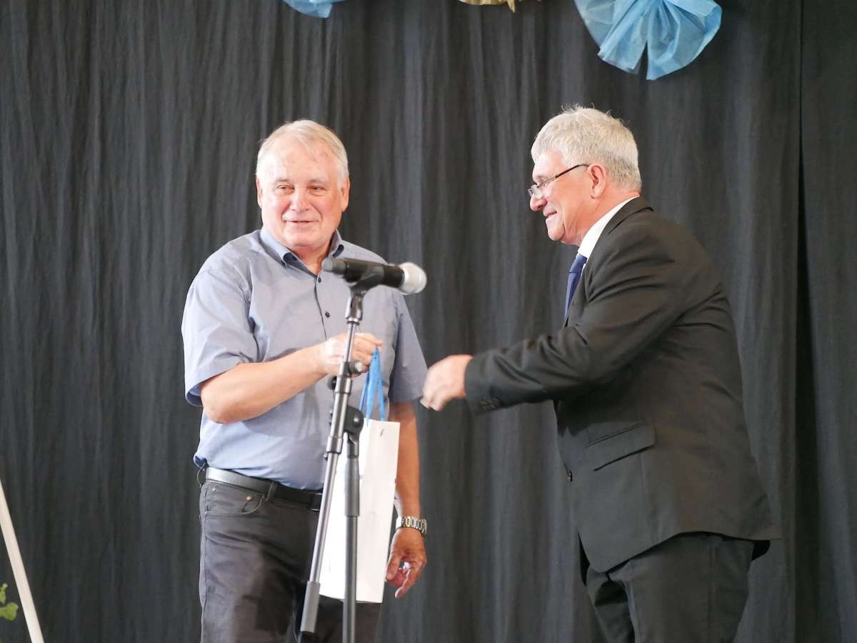 Gálaműsorral zárult a Nádasdy iskola jubileumi emlékéve