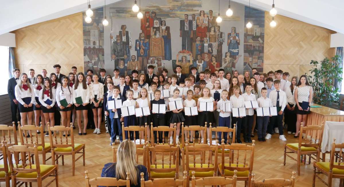 A sportban eredményes diákokat is díjazták