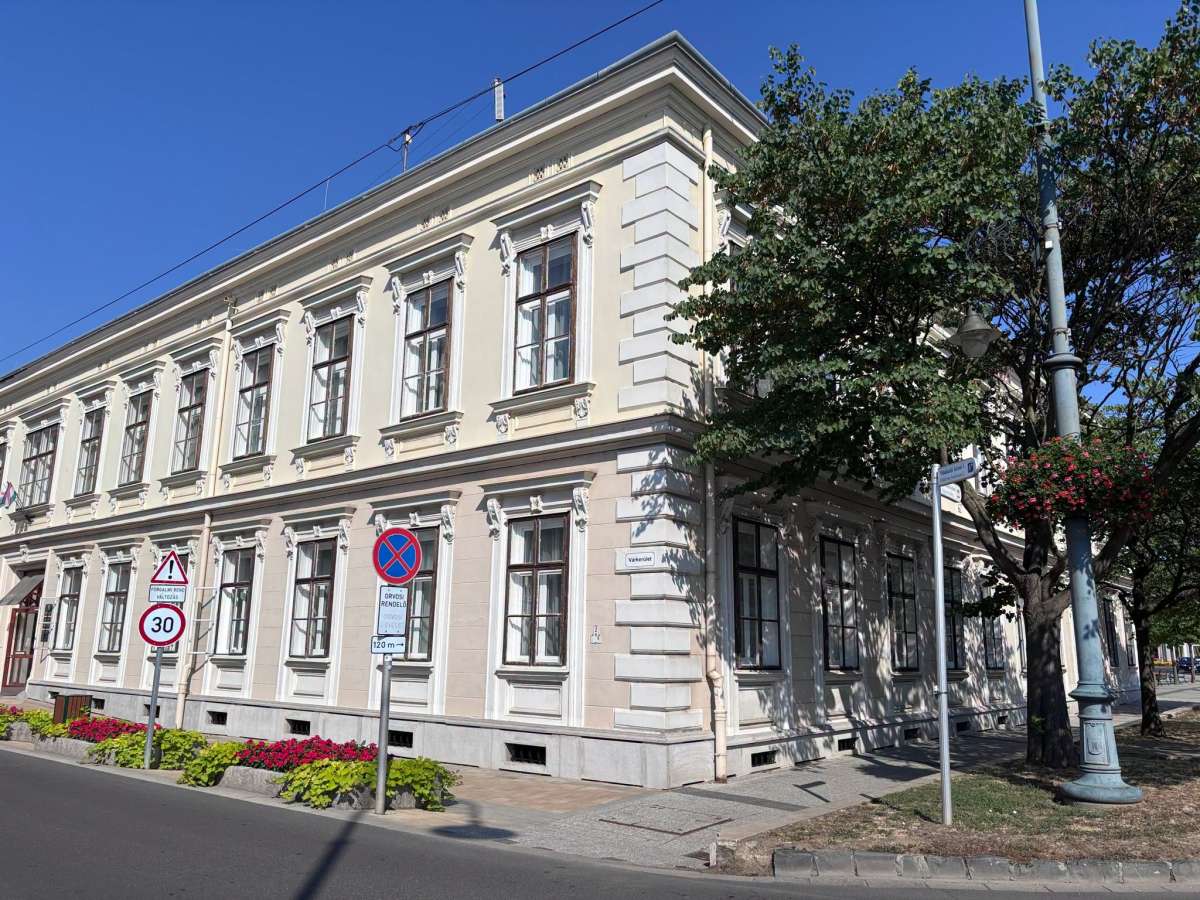 Takarékossági intézkedések Sárváron