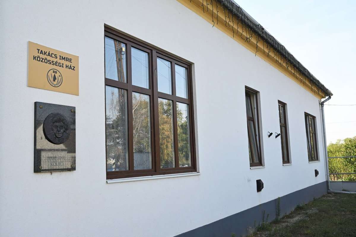 Takács Imre költő születésének 100. évfordulójára emlékeztek Rábasömjénben