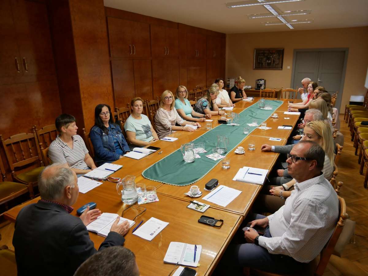 Intézményvezetői értekezlettel nyitották az őszi szezont